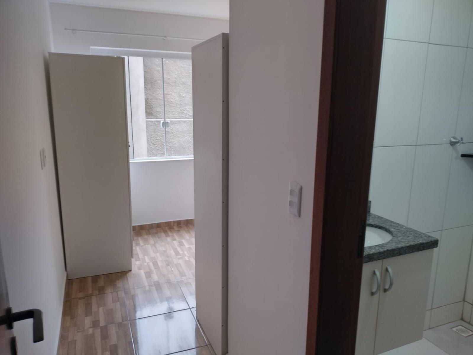 Hostel Residencial Botanico กูรีตีบา ภายนอก รูปภาพ